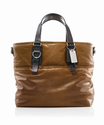 COACH 2010秋季男士系列 皮革制品中的经典蜕变